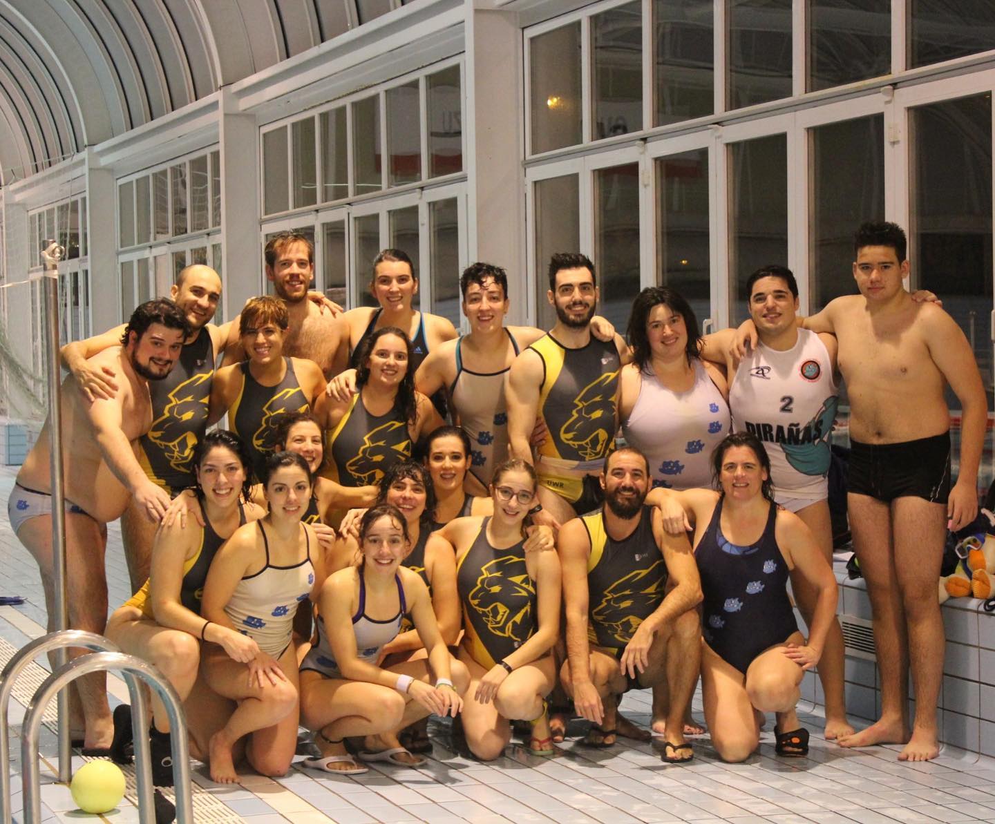 Visita del Club Pira&ntilde;as Pe&ntilde;afiel (rugby subacu&aacute;tico)